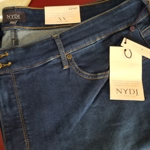 NYDJ Marilyn Straight Jeans NWT